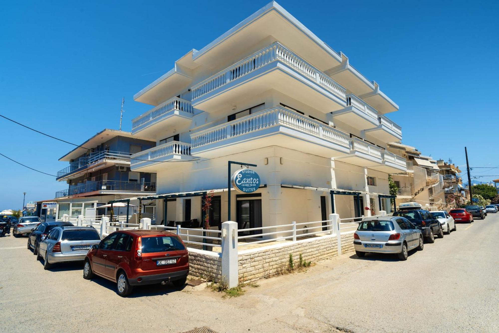 Eantos Studios And Suites Peraia  Luaran gambar